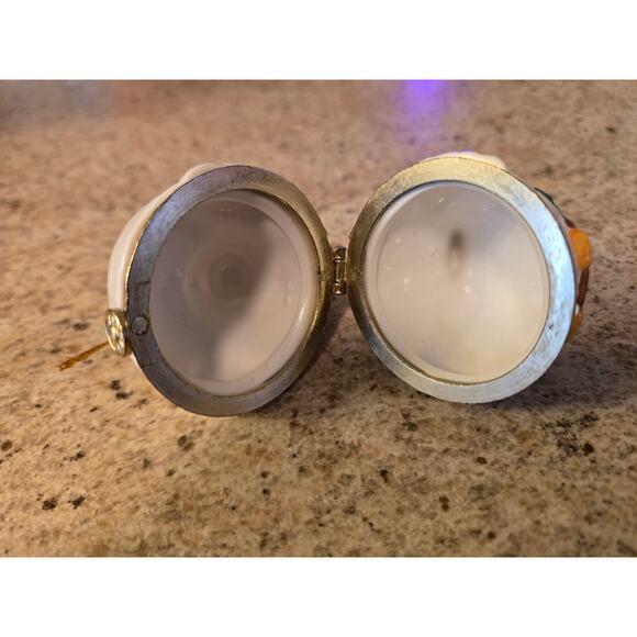 Porcelain Hinged Hanging Dove Trinket Box Christmas Ornament - Picture 8 of 10